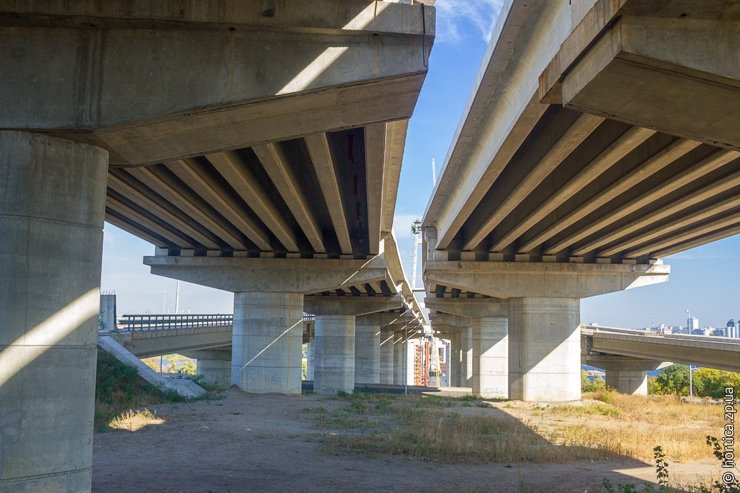 Эстакада моста на Хортице